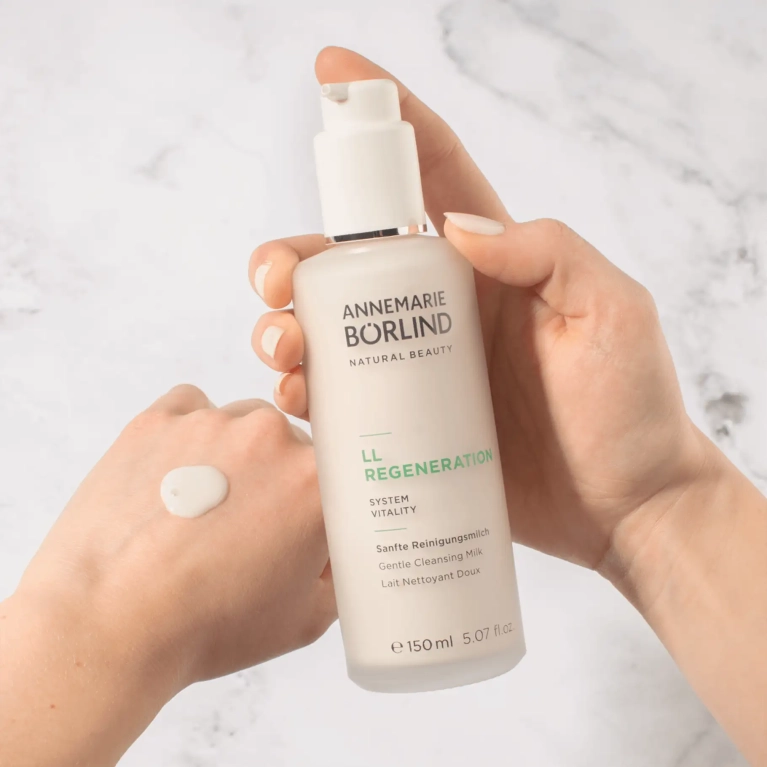 Borlind LL Regeneration Cleansing Milk 150.00 Milliliter extra image