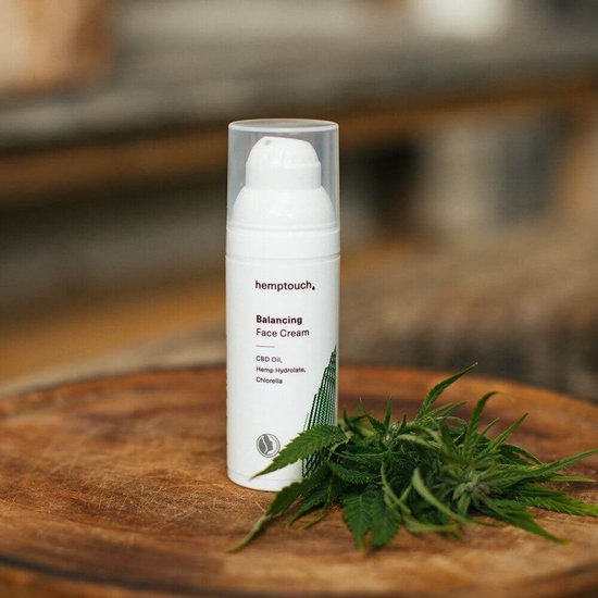 Hemptouch Balancing Face Cream 50 Milliliter extra image
