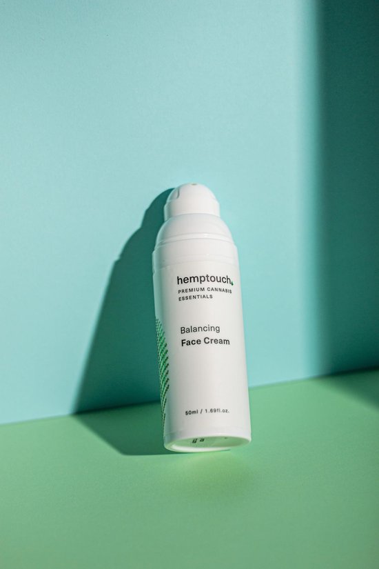 Hemptouch Balancing Face Cream 50 Milliliter extra image