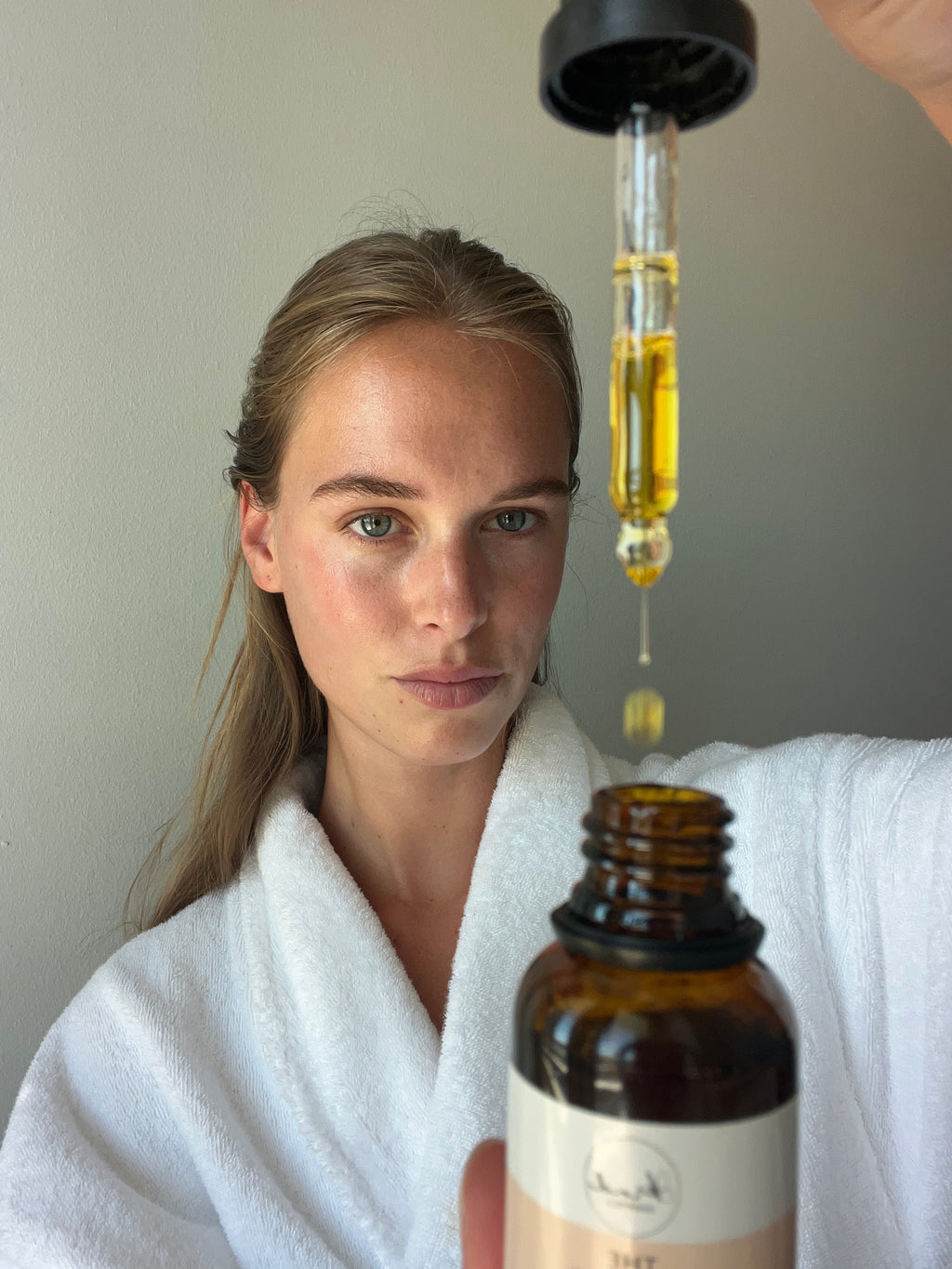 The Botanist Midnight Recovery Serum - Fragrance Free (Bisabolol)