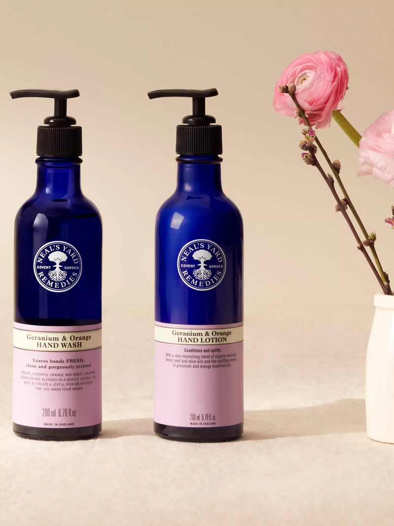 Neal's Yard Remedies Geranium & Orange Hand Wash 200 Milliliter extra image