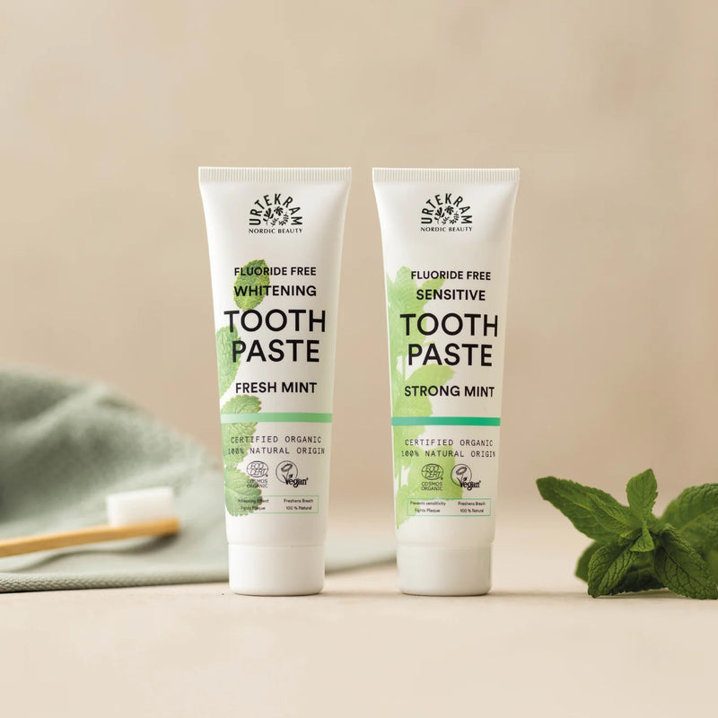 Urtekram Tandpasta whitening fresh mint 75.00 Milliliter extra image